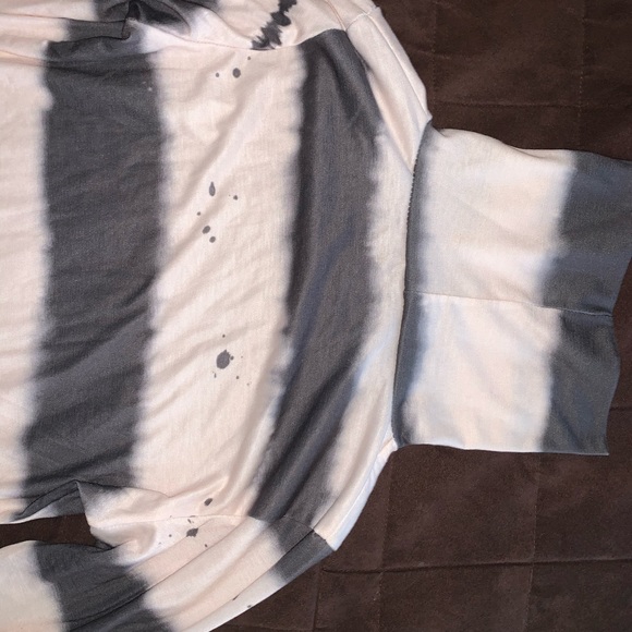 BRAND NEW Bodysuit from Pretty Little Thing - Picture 3 of 4